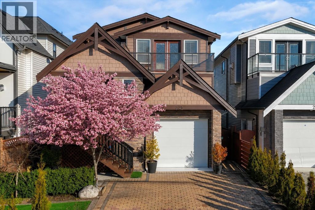 221 Campbell Street, New Westminster