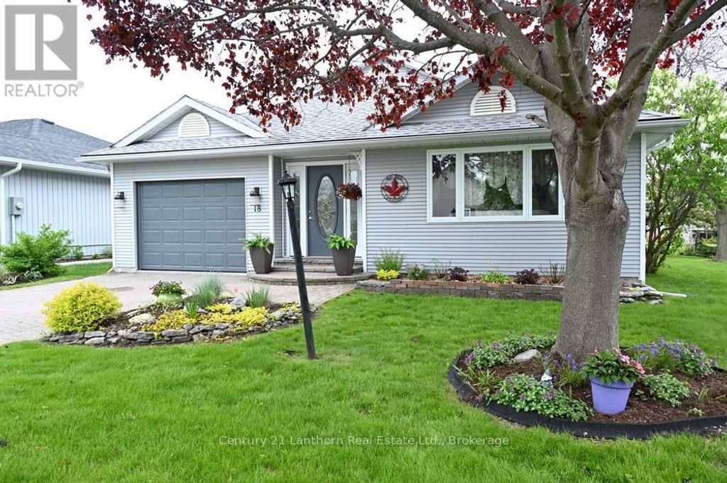 18 Cretney Drive S, Prince Edward County (wellington Ward)