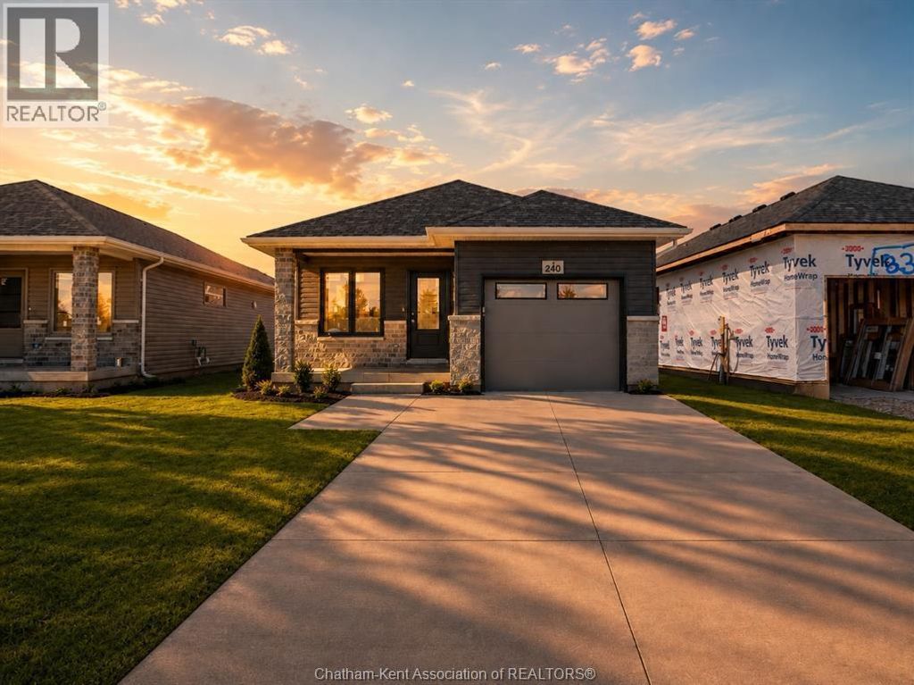 240 Ironwood Trail, Chatham