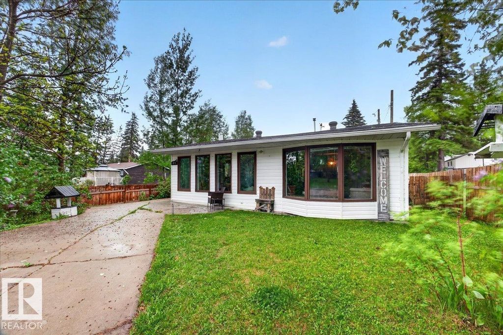 1311 Park Cr, Rural Lac Ste. Anne County