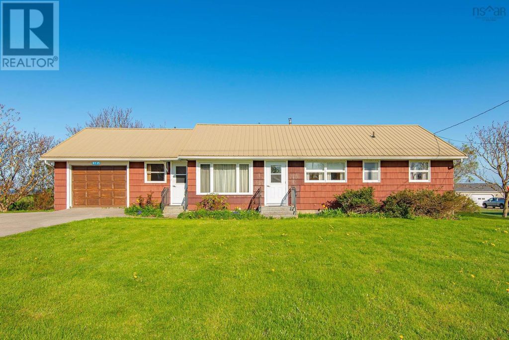 9735 Highway 1, Lower Saulnierville