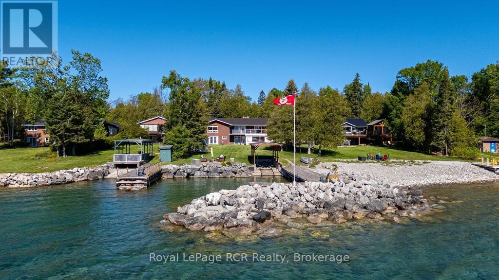 405 Balmy Beach Road, Georgian Bluffs