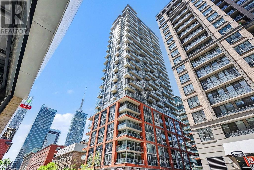 713 - 126 Simcoe Street, Toronto (waterfront Communities)