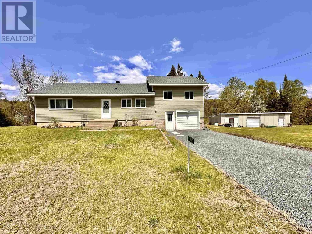 1157 Martin Rd, Spragge