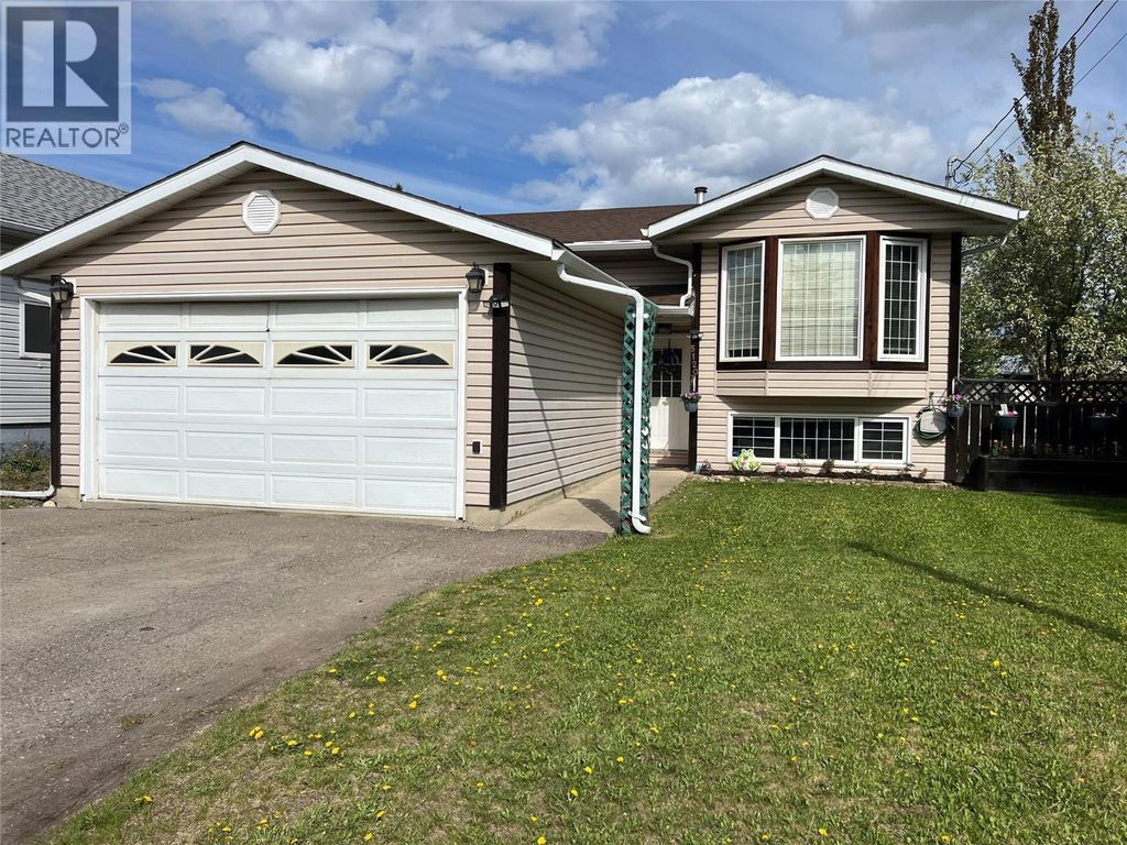 5120 41 Street Ne, Chetwynd