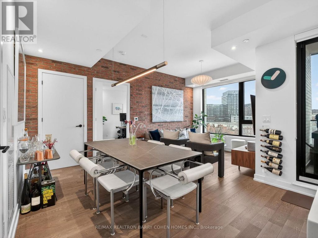 704 - 200 Sudbury Street, Toronto (little Portugal)