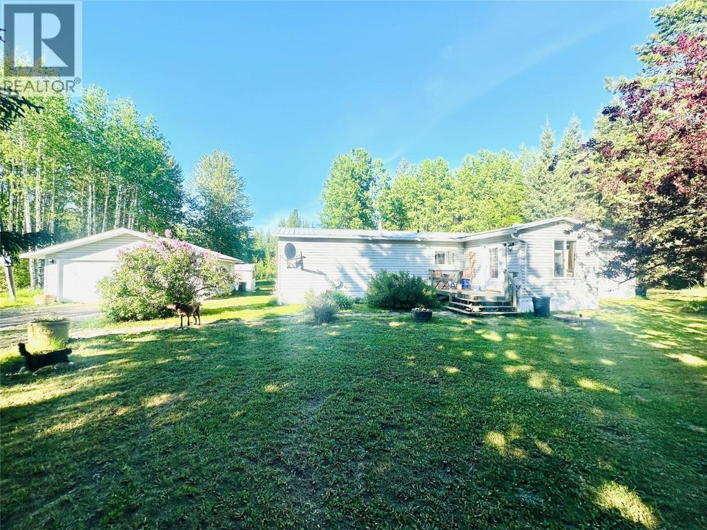 6766 Dokkie Access Road, Chetwynd