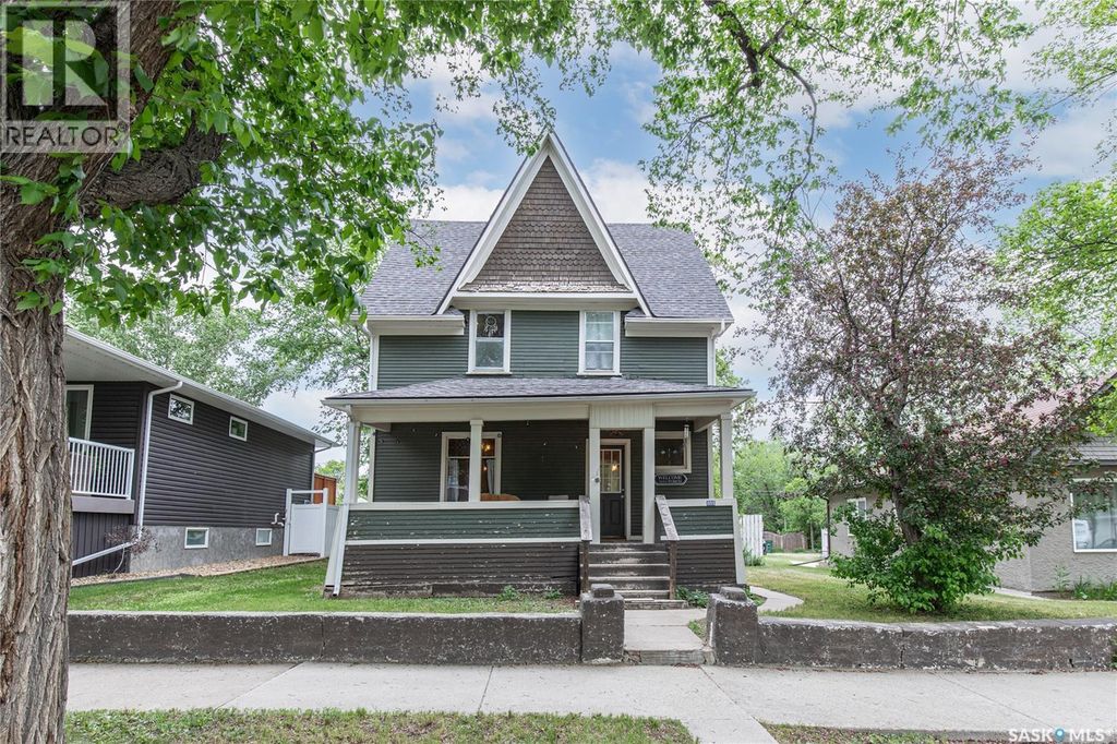1059 Willow Avenue, Moose Jaw