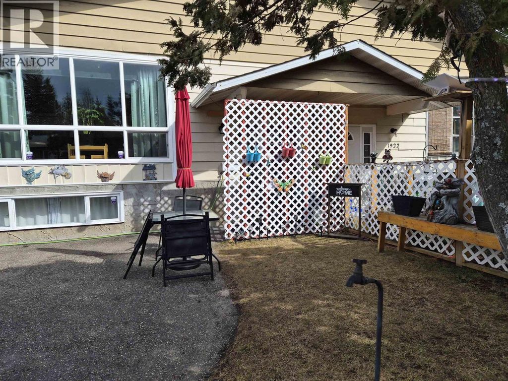 1920 Hemlock Street, Prince George