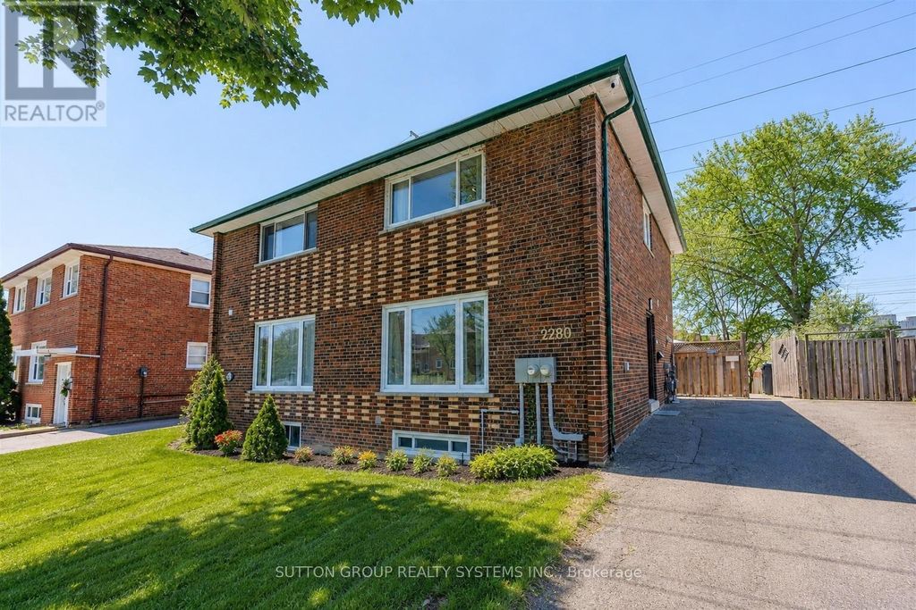 2280 Wiseman Court, Mississauga (clarkson)