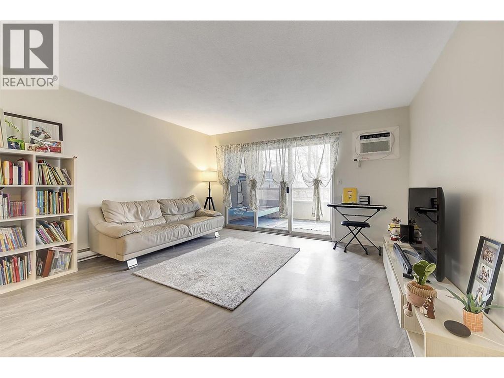 1534 Lawrence Avenue Unit# 203, Kelowna