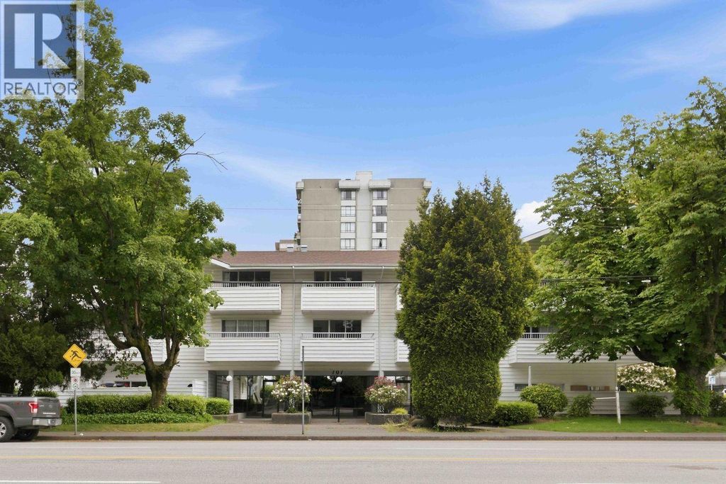 301 707 8th Street, New Westminster