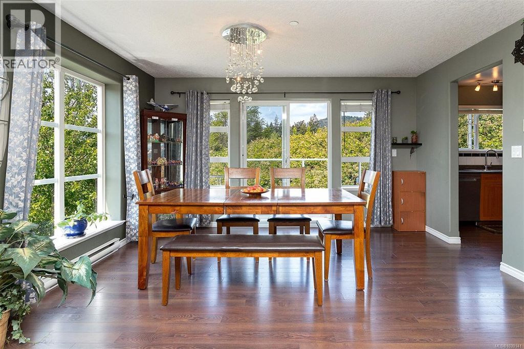 305 908 Brock Ave, Langford