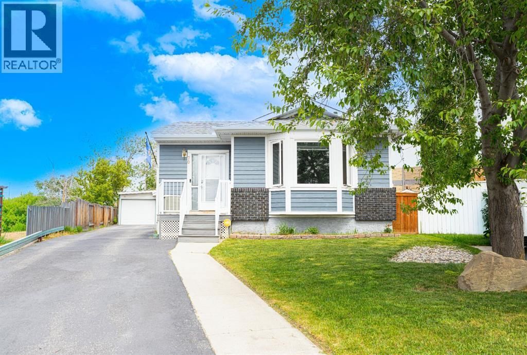 70 Elizabeth Way Se, Airdrie