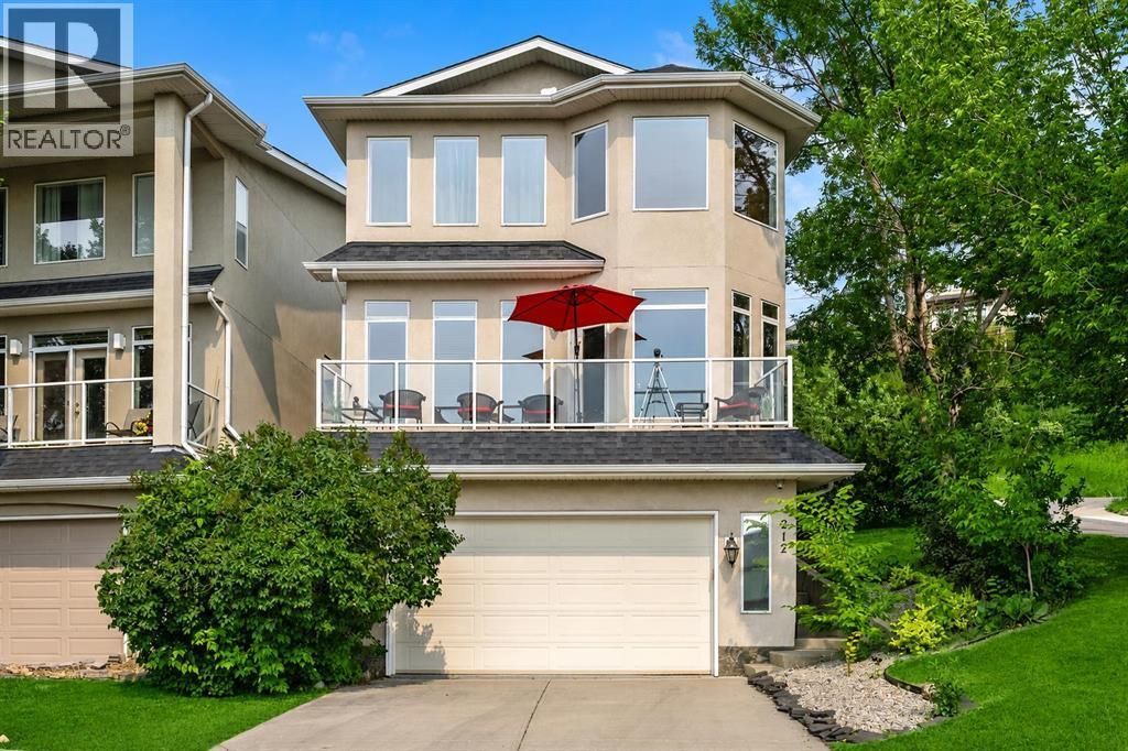 212 12a Street Ne, Calgary