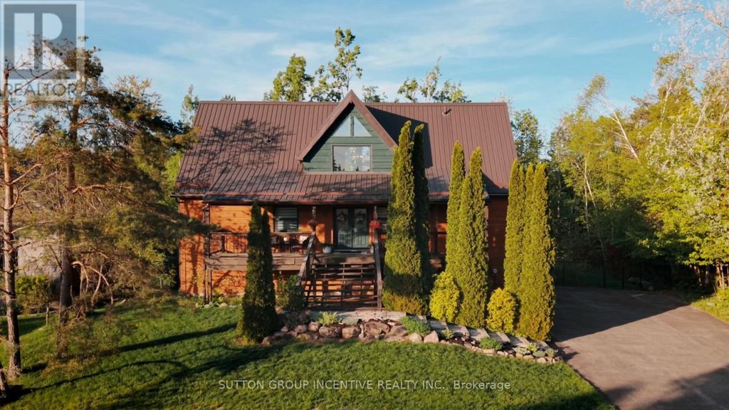 17 Bridle Path, Oro-Medonte (horseshoe Valley)