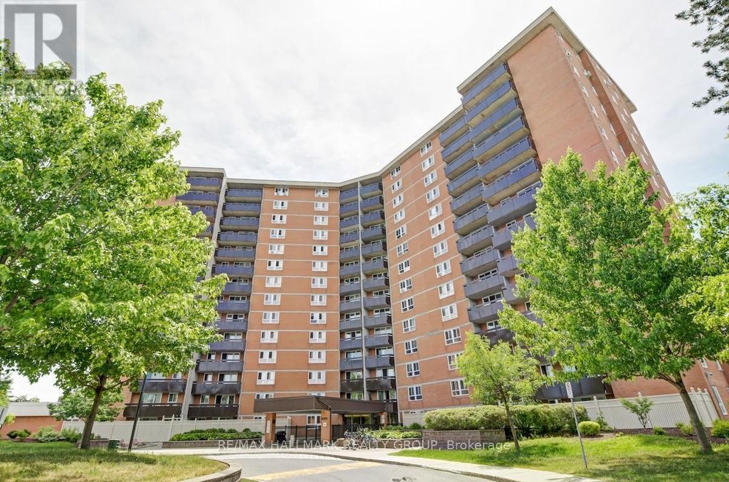 210 - 2000 Jasmine Crescent, Ottawa