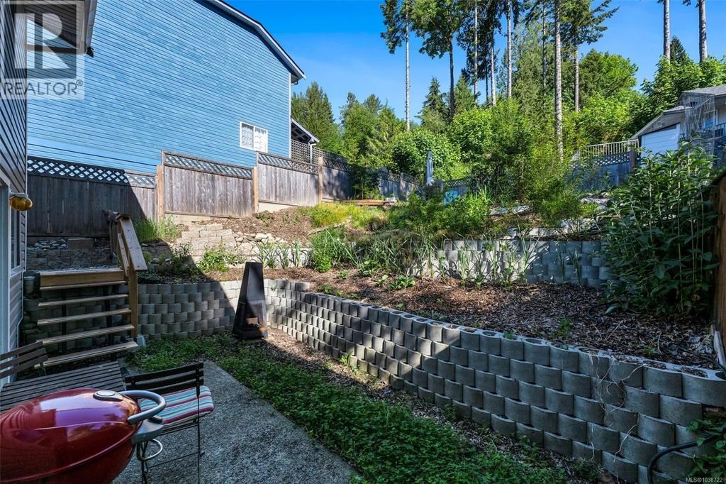 B 235 North Shore Rd, Lake Cowichan