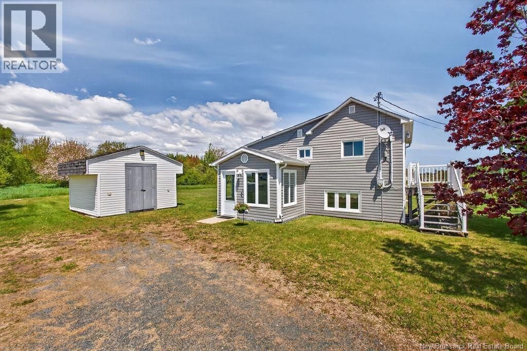 517 Route 11 Hwy, Lower Newcastle