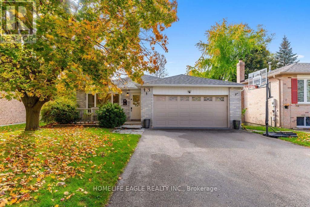 17 Beckett Avenue, East Gwillimbury (holland Landing)