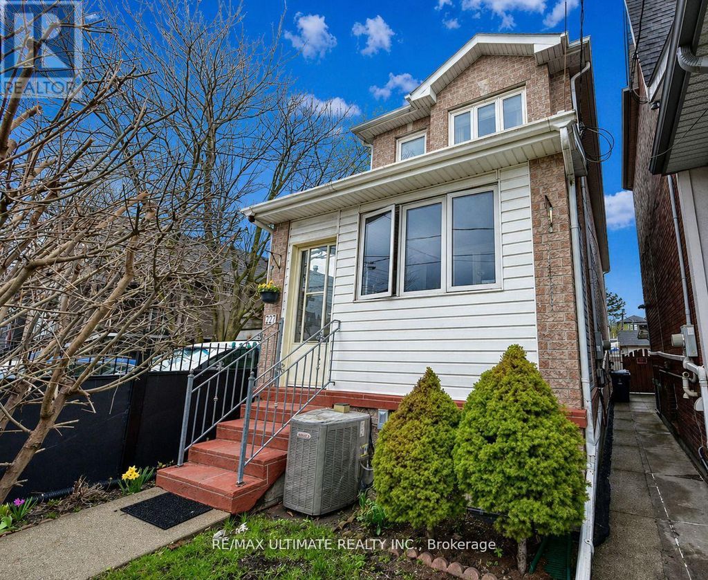 227 Earlscourt Avenue, Toronto (caledonia-Fairbank)