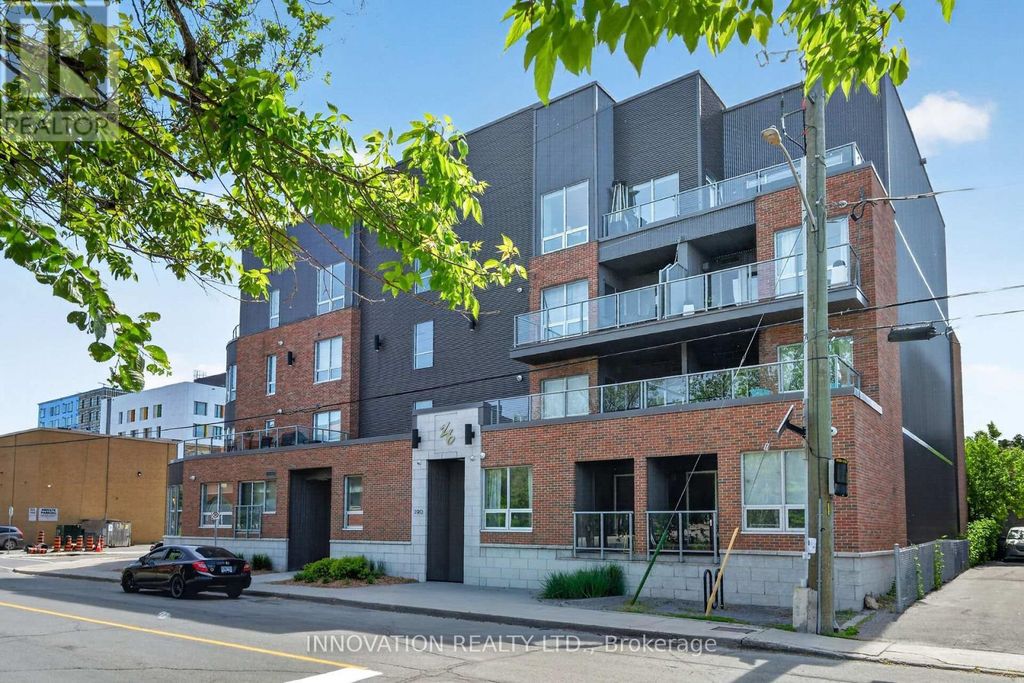 307 - 390 Booth Street, Ottawa