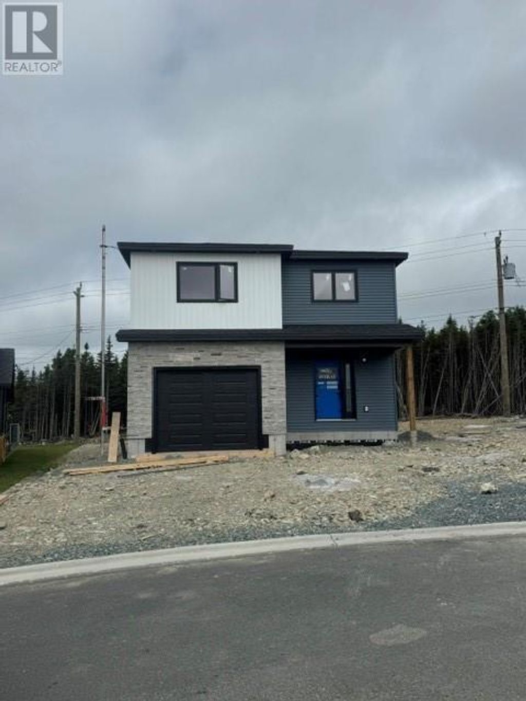 8 St. Lawrence Place, Mount Pearl