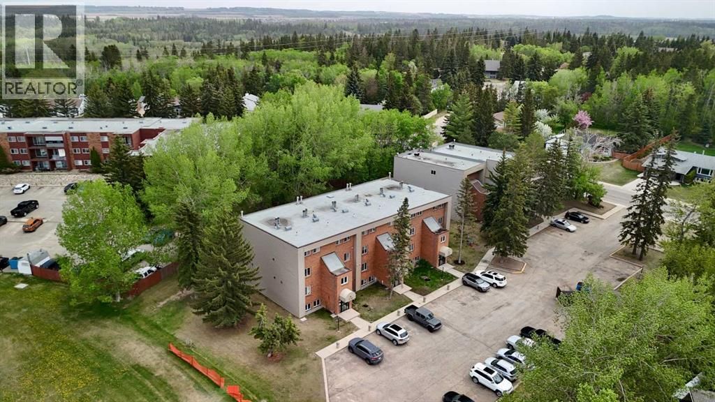 19, 80 Piper Drive, Red Deer
