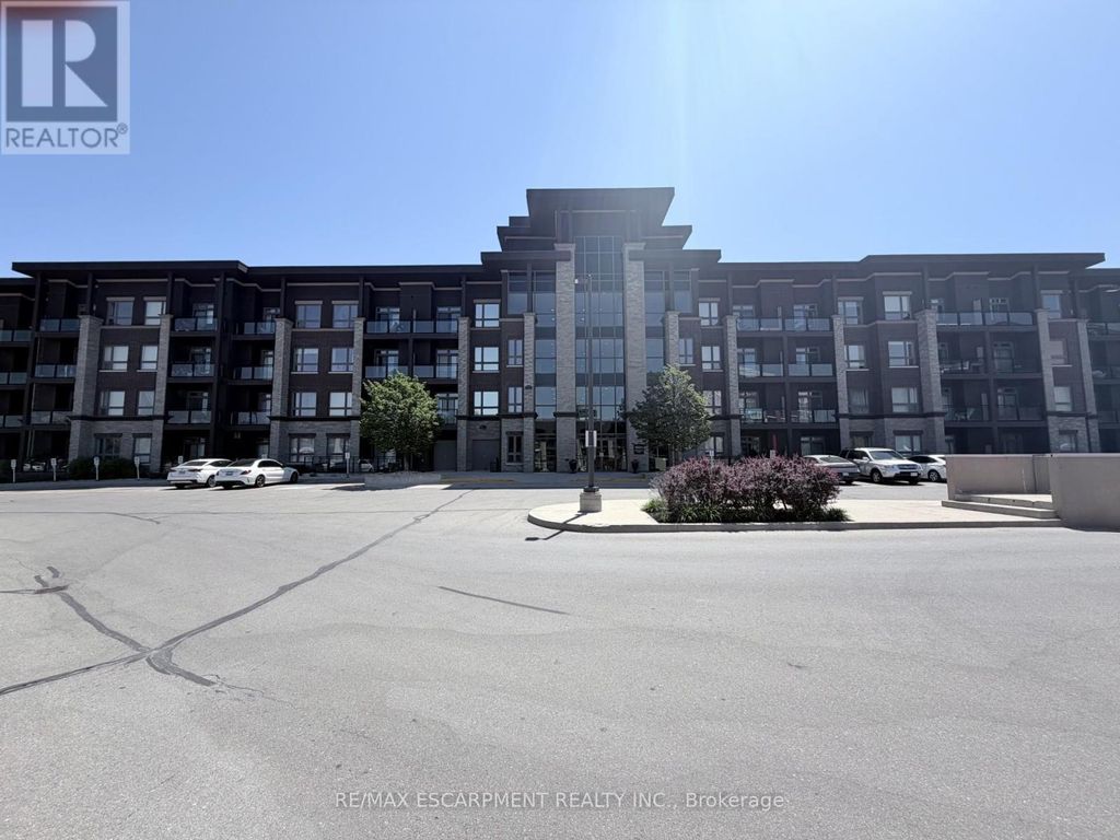 408 - 5010 Corporate Drive, Burlington (uptown)