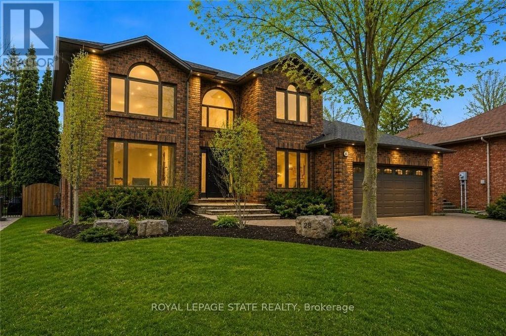 28 Deerview Avenue, Hamilton (ancaster)