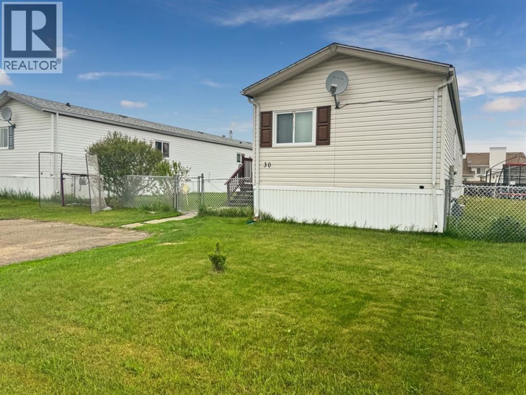 30 Davio Place, Whitecourt