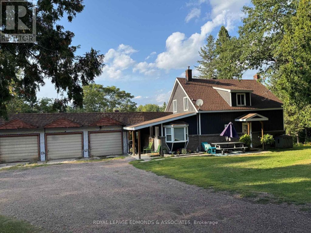 27 Stencells Road, Laurentian Valley
