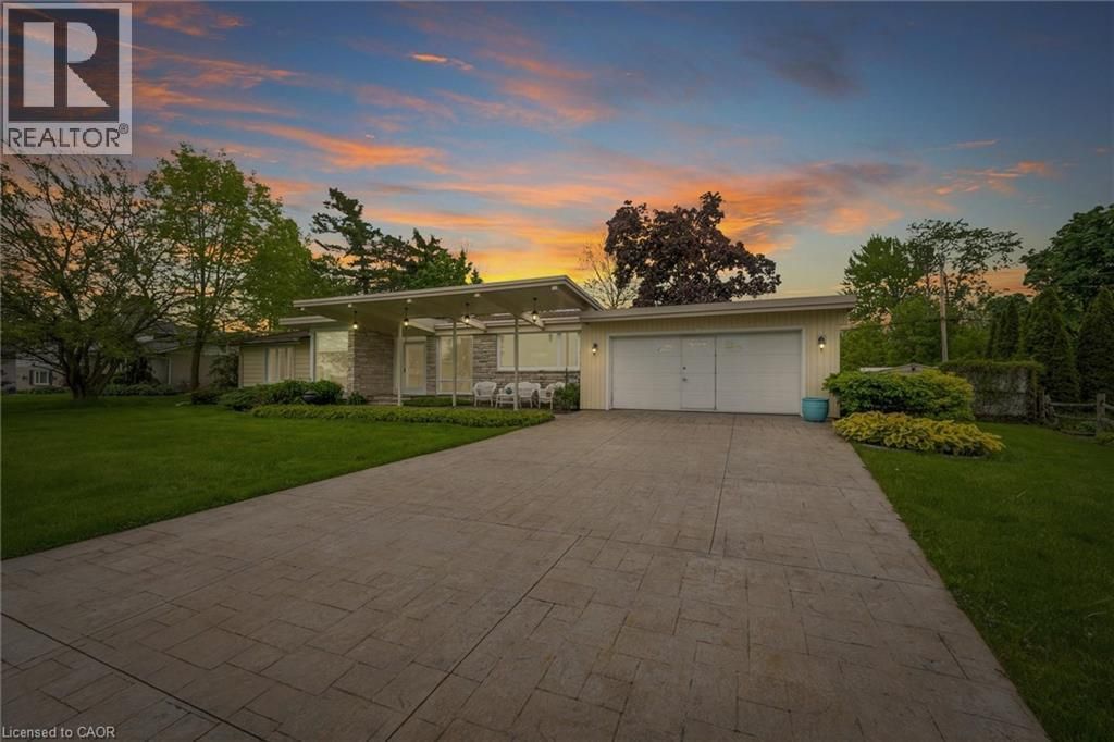 899 Niagara Parkway, Fort Erie