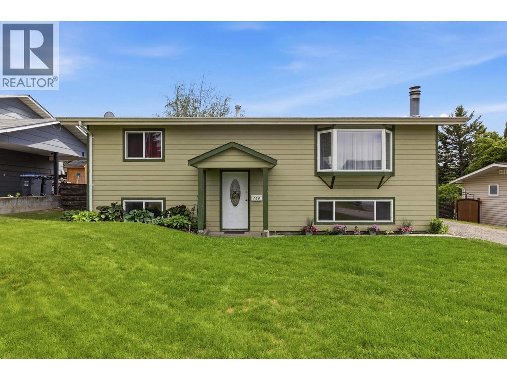 708 Smith Street, Williams Lake