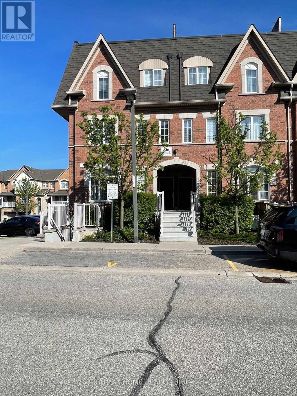 122 - 601 Shoreline Drive, Mississauga (cooksville)