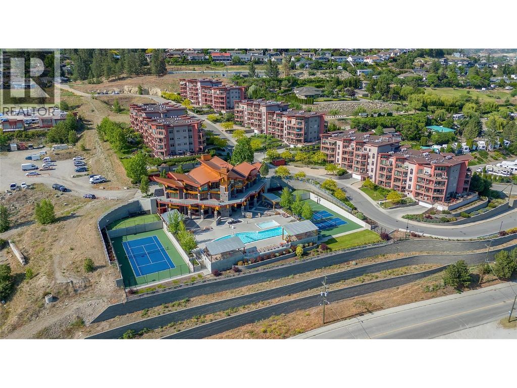 3220 Skyview Lane Unit# 302, West Kelowna