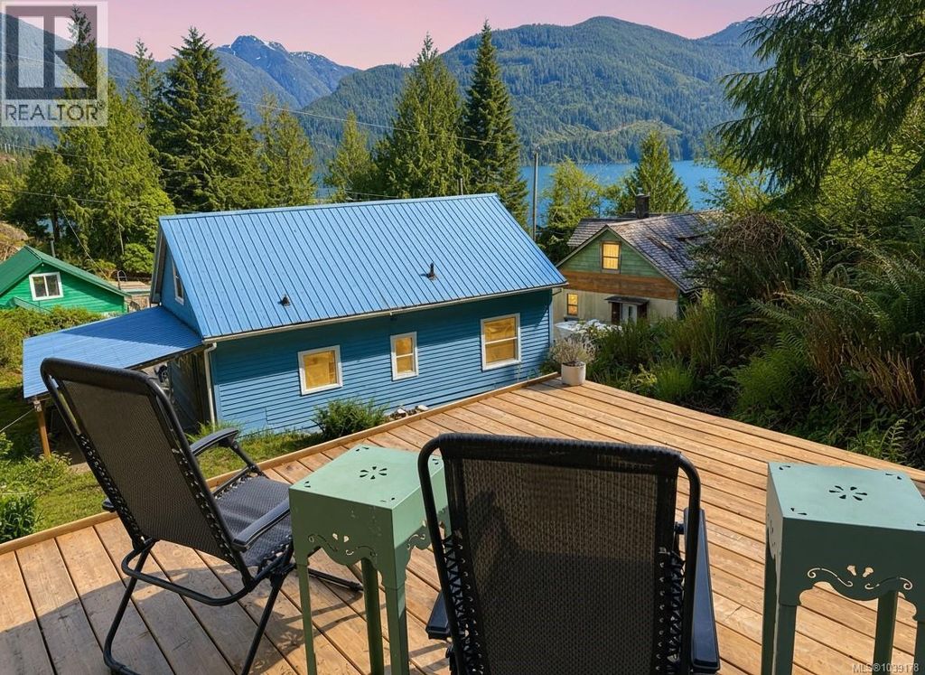 620 Cardiac Climb Rd, Tahsis