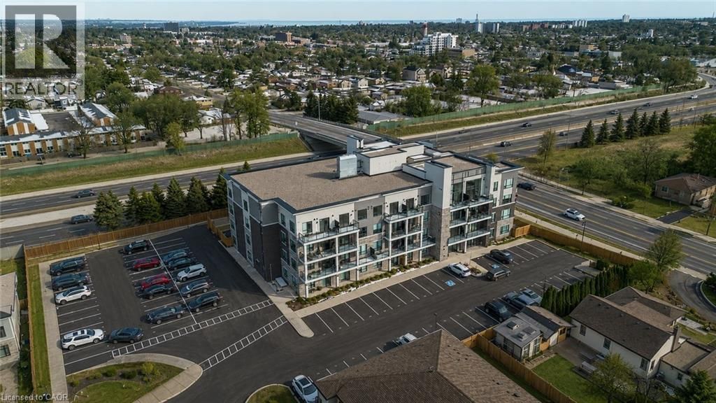 120 Springvalley Crescent Unit# 104, Hamilton