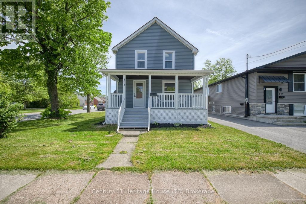 218 Henrietta Street, Fort Erie (central)