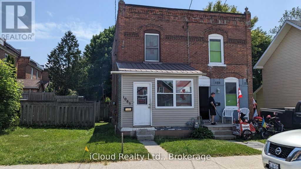 1085 3rd A Avenue E, Owen Sound