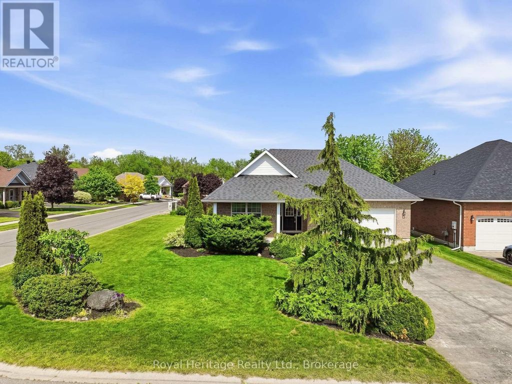 2 Cortland Way, Brighton