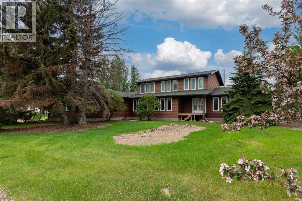 502 2 Street E, Maidstone