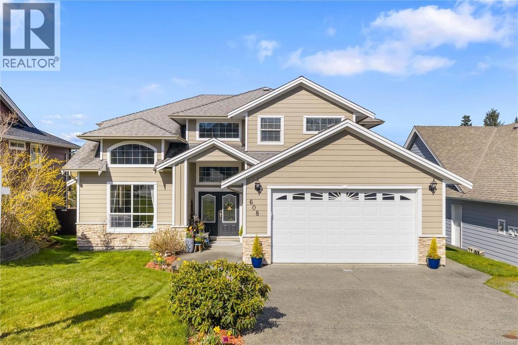 608 Nelson Rd, Campbell River