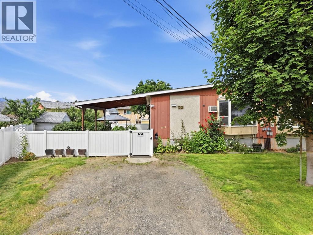 2641 Young Place, Kamloops