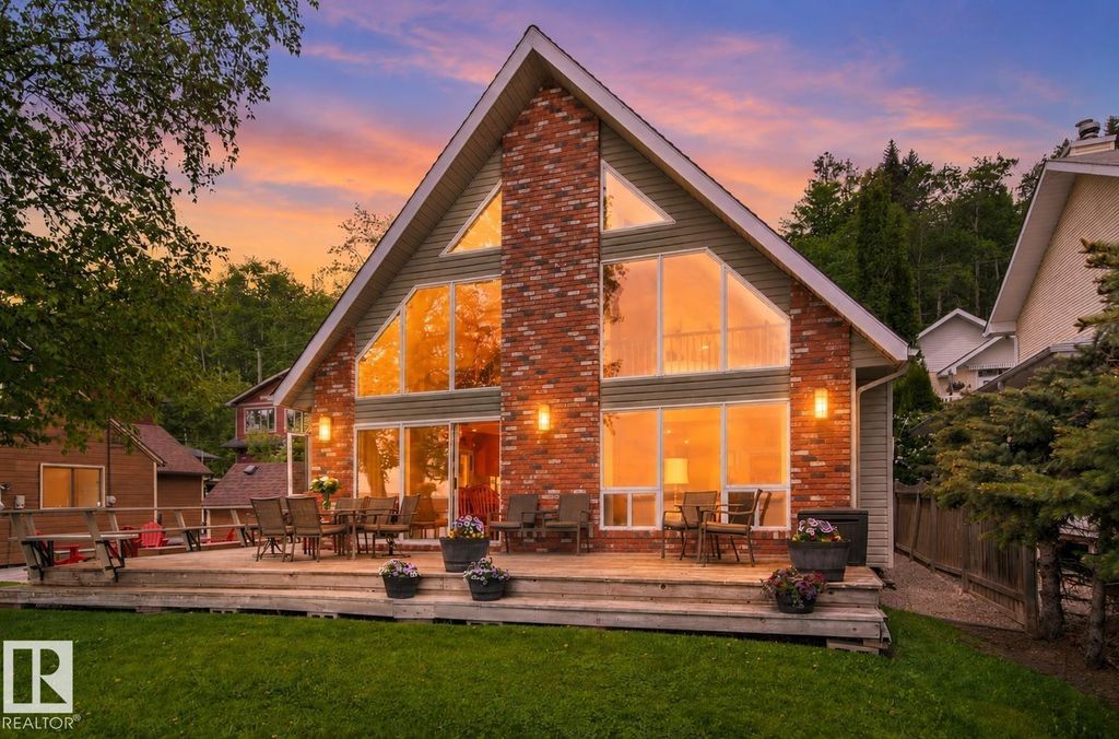 597 1 Av N, Rural Parkland County