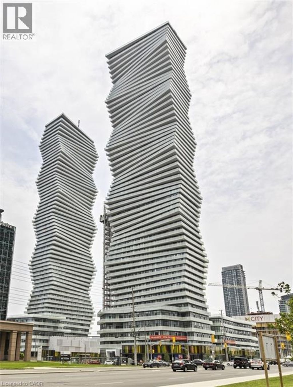 3900 Confederation Parkway Unit# 2408, Mississauga