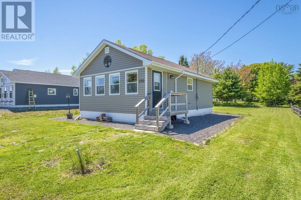 170 Oak Street, Pictou