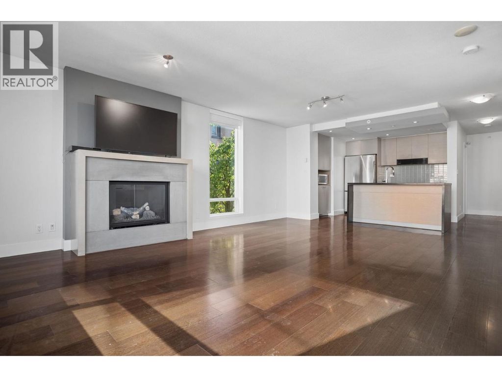 403 1530 W 8th Avenue, Vancouver