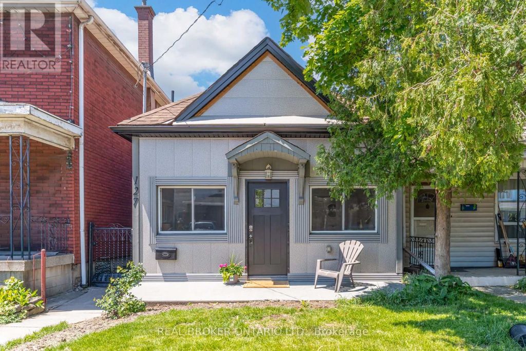 127 Barnesdale Avenue N, Hamilton (stipley)