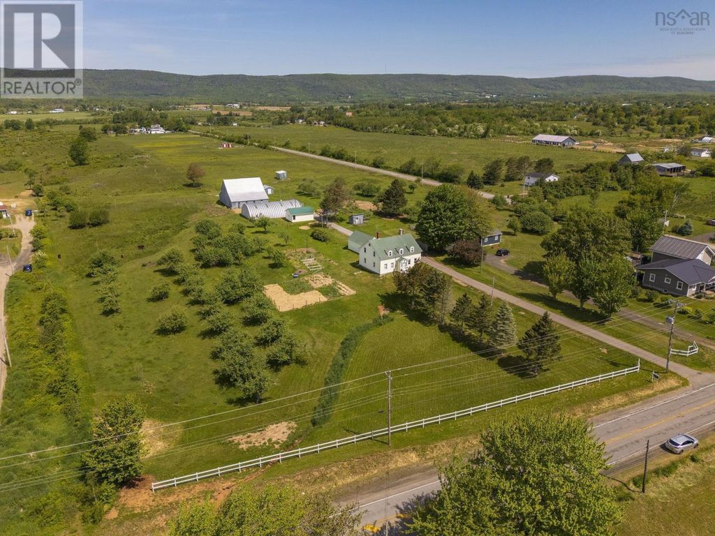 4035 Highway 201, Carleton Corner